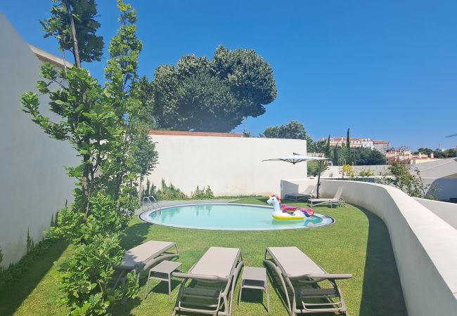 Apartamento em Lisboa - Garden Swimming Pool Apartment