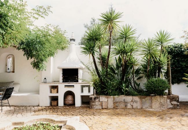 Villa in São Brás de Alportel - Hidden Country Villa Algarve by The Getaway Collection
