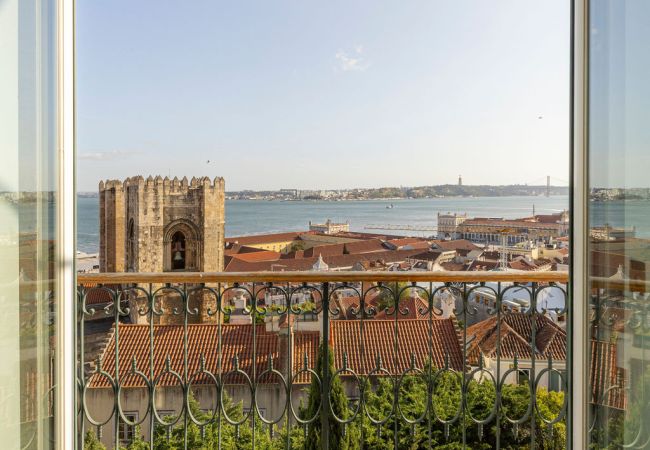 Apartment in Lisbon - River View Luxury Penthouse