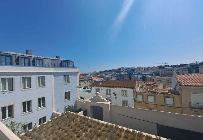 Apartment in Lisbon - Garden Swimming Pool Apartment