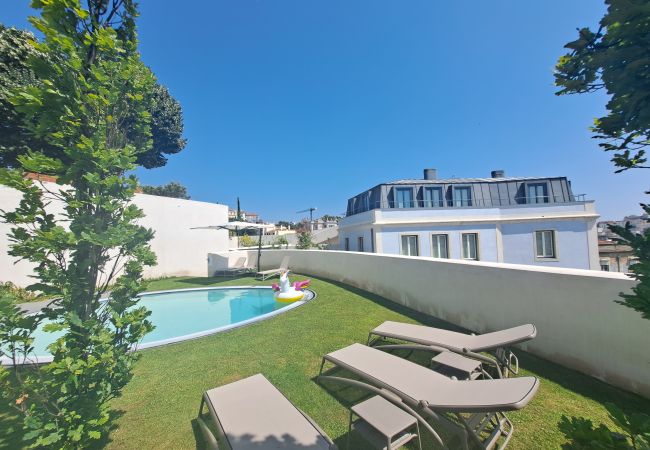  in Lisboa - Garden Swimming Pool Apartment