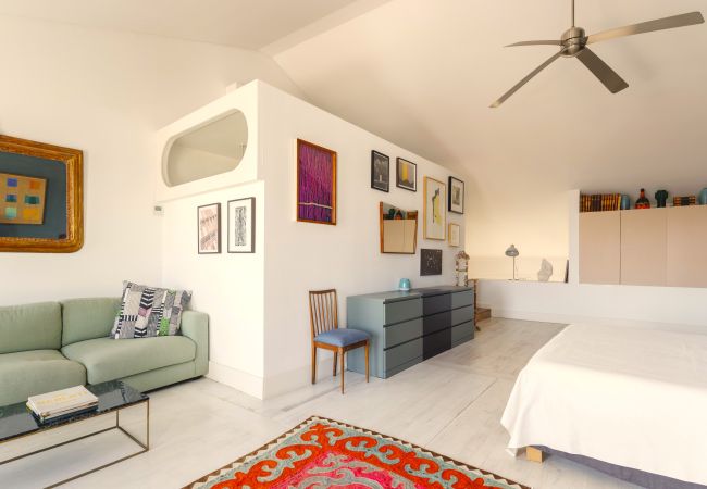 Terraced House in Lisbon - Top Luxury Design Townhouse Pool